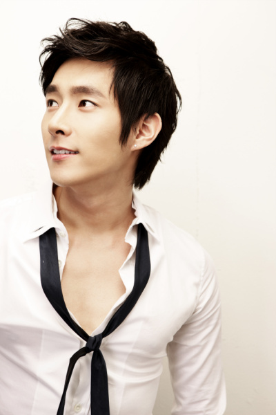 ryan(韩国组合paran队长兼主唱) ryan(韩国组合paran队长兼主唱)