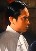 人吓鬼