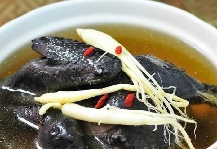 人参枸杞乌鸡汤