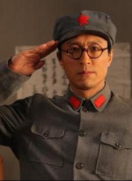 秦丽(演员、製片人)