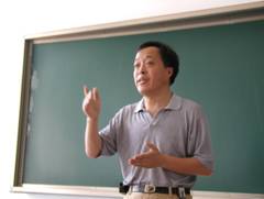 东北大学理学院物理系副教授赵国俭