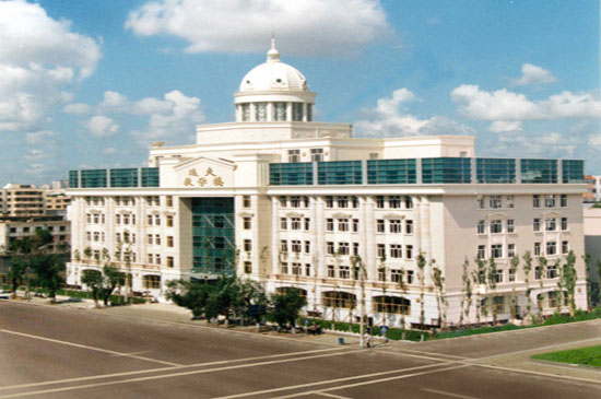 哈尔滨师範大学附属中学 哈尔滨师範大学附属中学