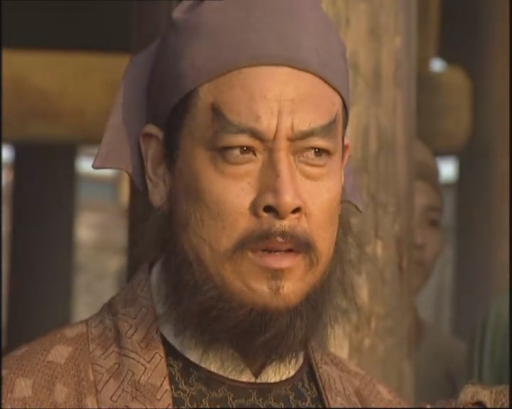 央视版《水浒传》中的晁盖 央视版《水浒传》中的晁盖