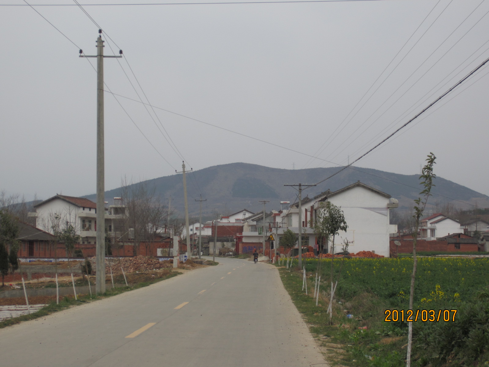 龙泉村(陕西省洋县洋州镇龙泉村) 龙泉村(陕西省洋县洋州镇龙泉村)