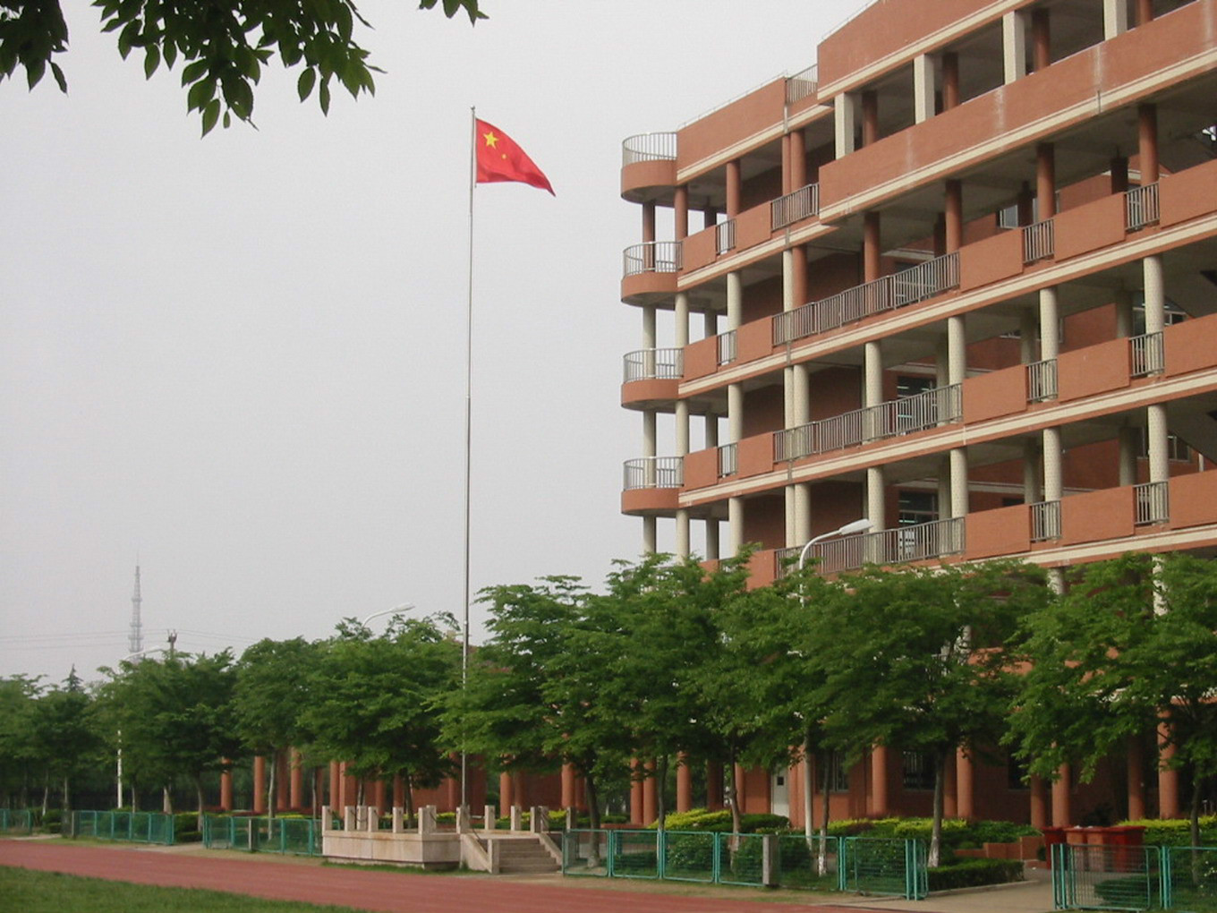 如东县实验中学 如东县实验中学
