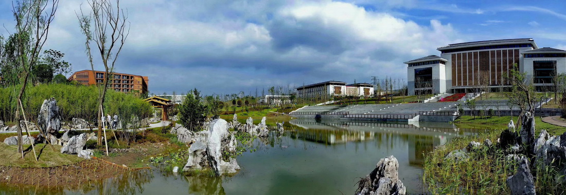 校园全景 校园全景