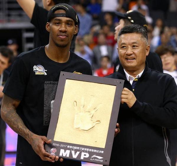 获得总决赛MVP 获得总决赛MVP