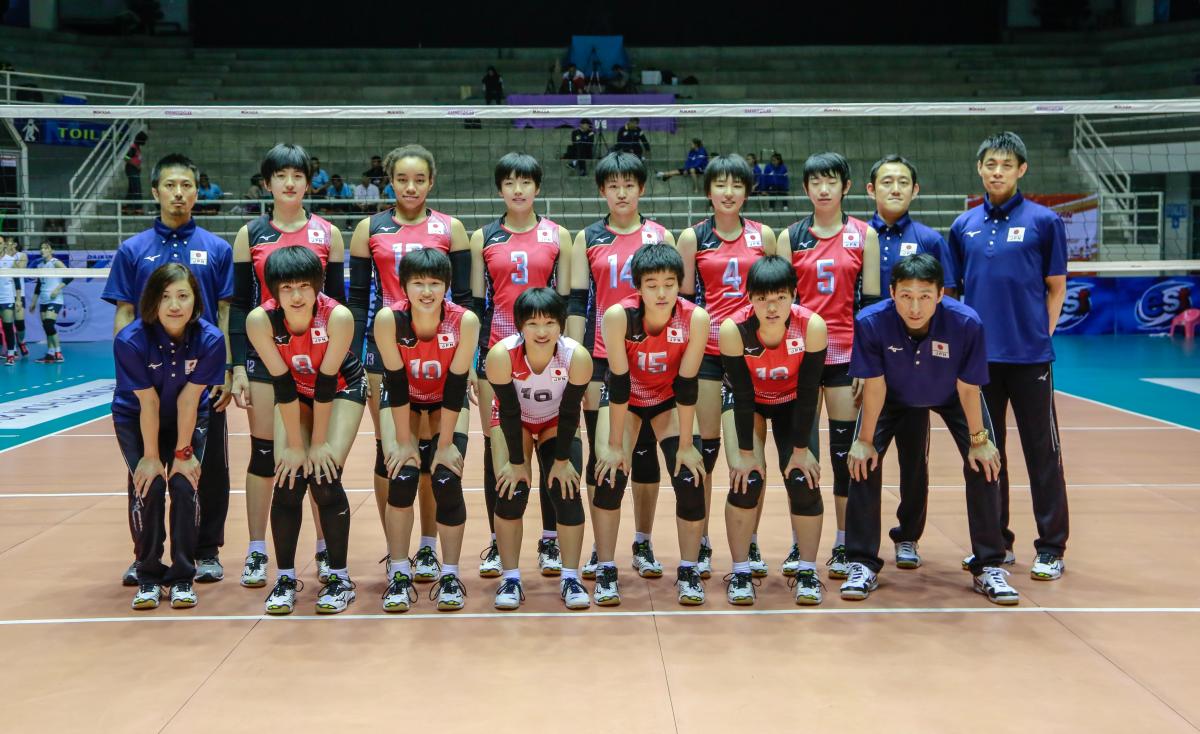 日本女排
