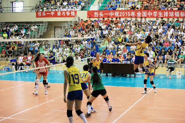 包头一中女排比赛中1