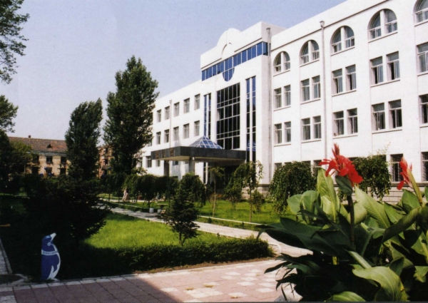 哈尔滨师範大学附属中学 哈尔滨师範大学附属中学