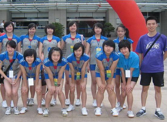 重庆巴蜀中学女排 重庆巴蜀中学女排