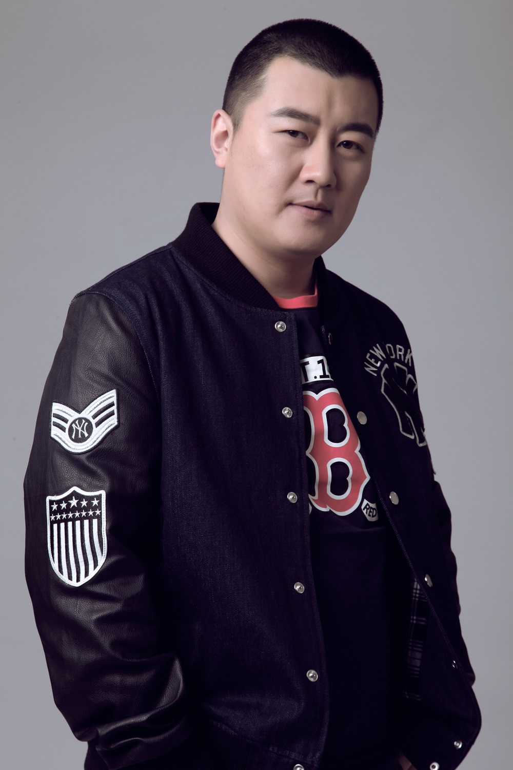 张航(中国内地男演员、导演) 张航(中国内地男演员、导演)
