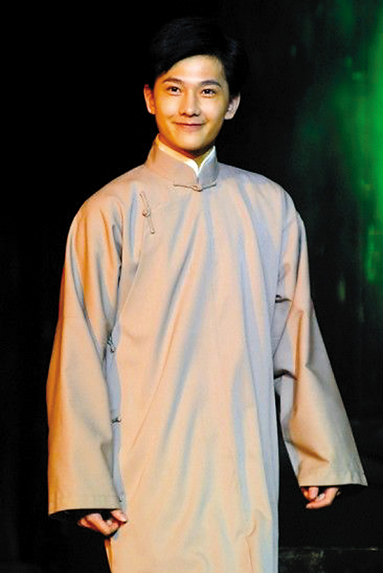 杨洋扮演的杨开智 杨洋扮演的杨开智