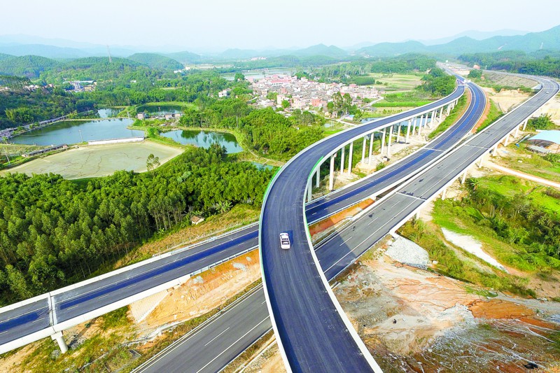 恩广高速公路
