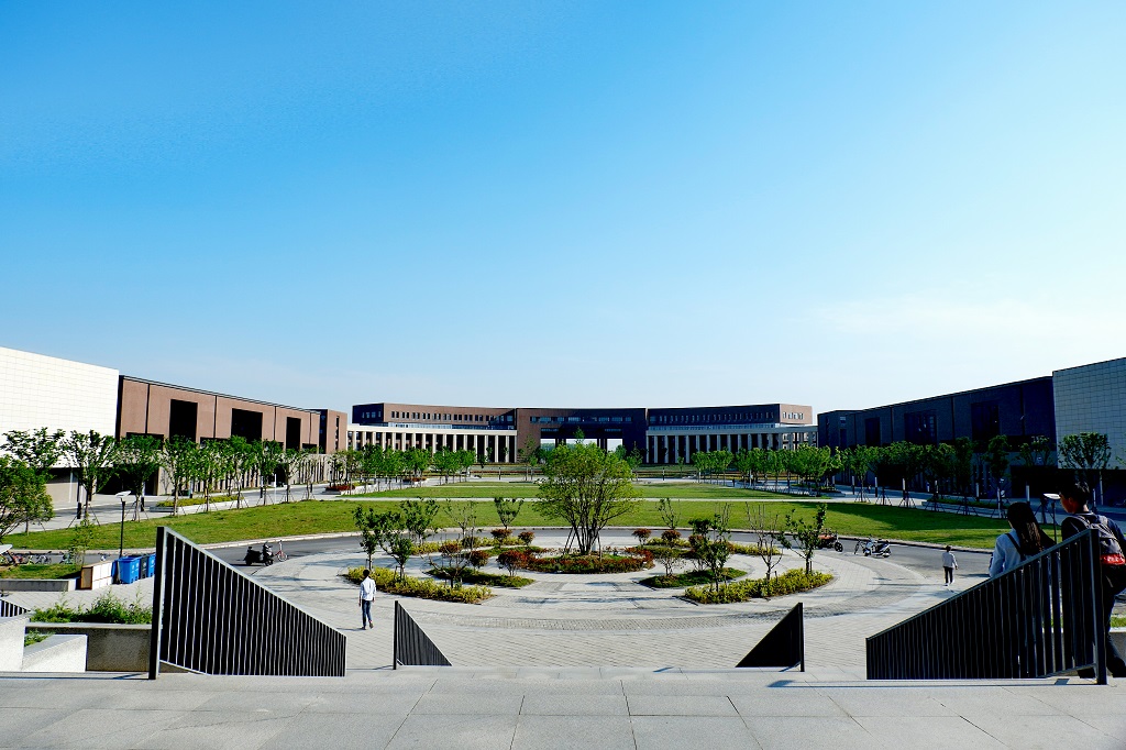 学校剪影 学校剪影