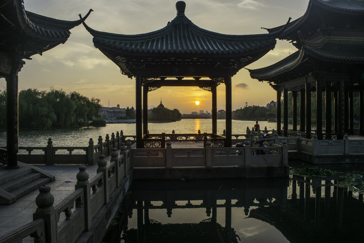 文盛濠河——濠西书院（书苑）五亭