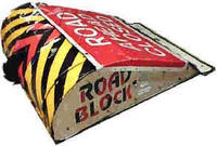 第一届冠军 路障(Roadblock) 第一届冠军 路障(Roadblock)