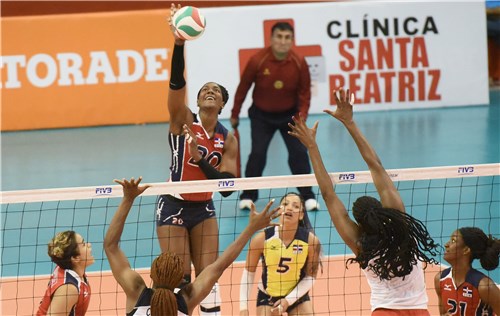 多米尼加女排3-0特立尼达与多巴哥女排 多米尼加女排3-0特立尼达与多巴哥女排