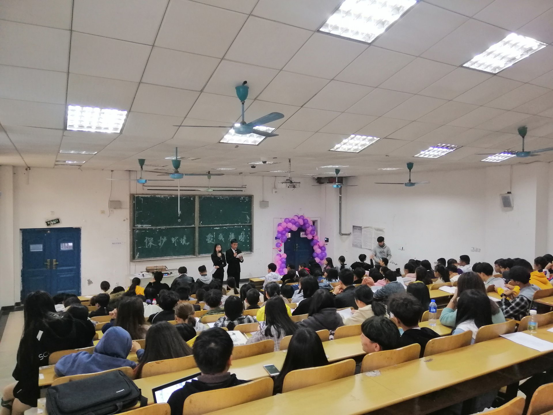 广播站朗诵比赛【初赛】(2018.11.27周二) 广播站朗诵比赛【初赛】(2018.11.27周二)