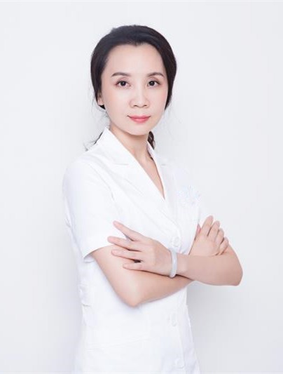 张璇(成都艺星医疗美容医院执业医师)