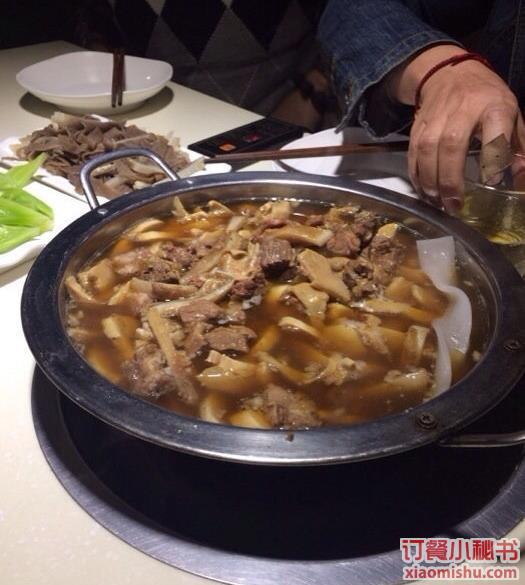原味牛板筋锅