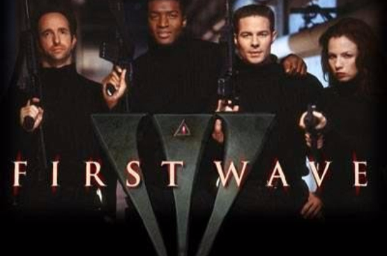 第一次攻击 First Wave