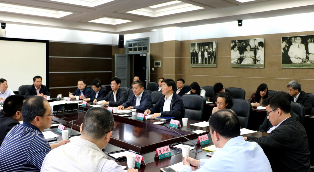 湖南大学罗切斯特设计学院（深圳）