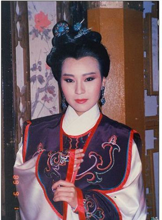张振寰