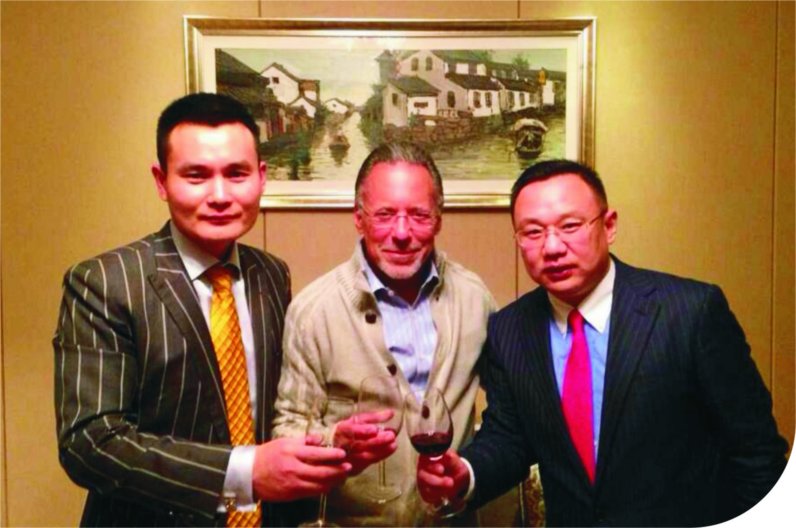 杰·亚伯拉罕老师与张志诚,梁人之老师合影 杰·亚伯拉罕老师与张志诚,梁人之老师合影