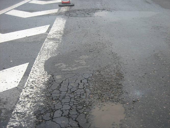 路面病害 路面病害