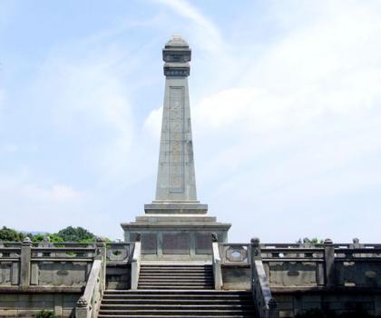 龙脊山烈士陵园