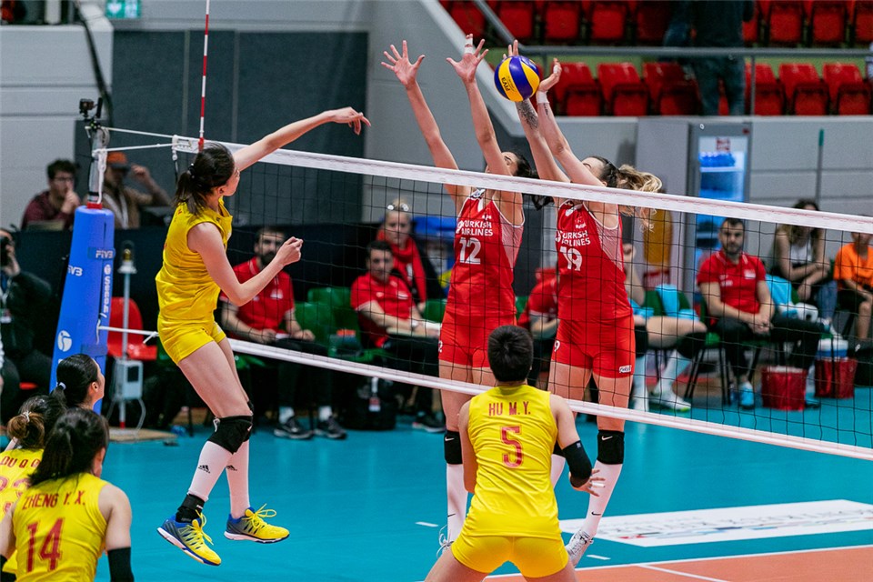 中国1-3土耳其 中国1-3土耳其