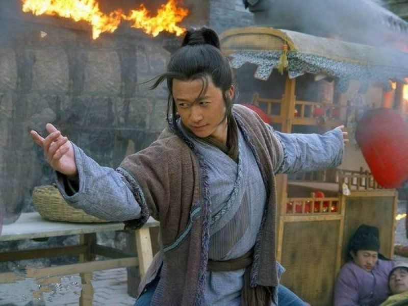 电视剧《鼓上蚤时迁》中吴京饰演的时迁 电视剧《鼓上蚤时迁》中吴京饰演的时迁