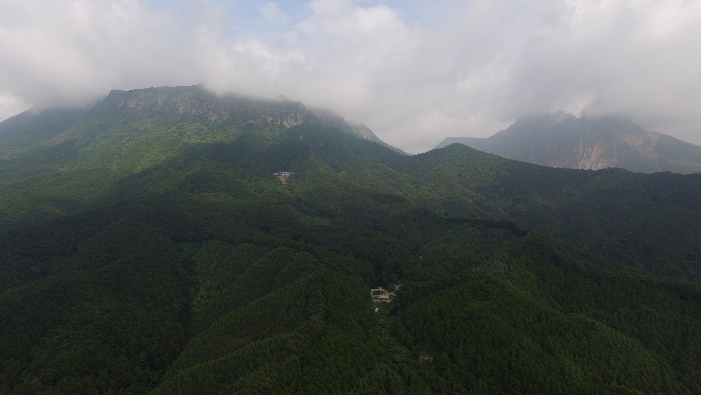 平天山 平天山