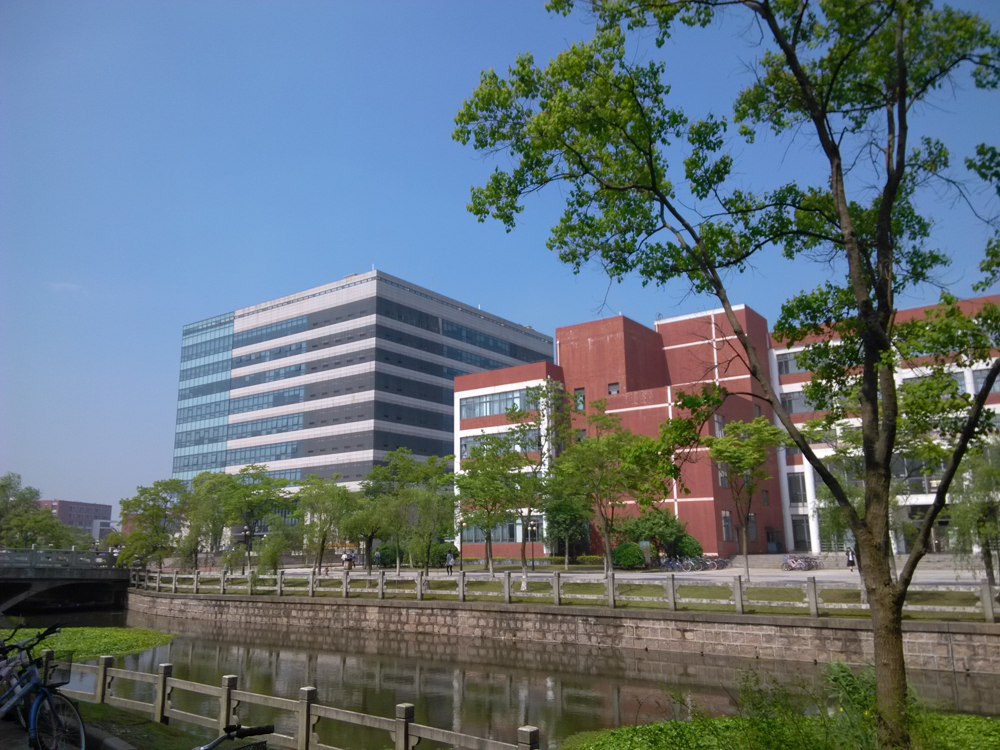 华东理工大学 华东理工大学