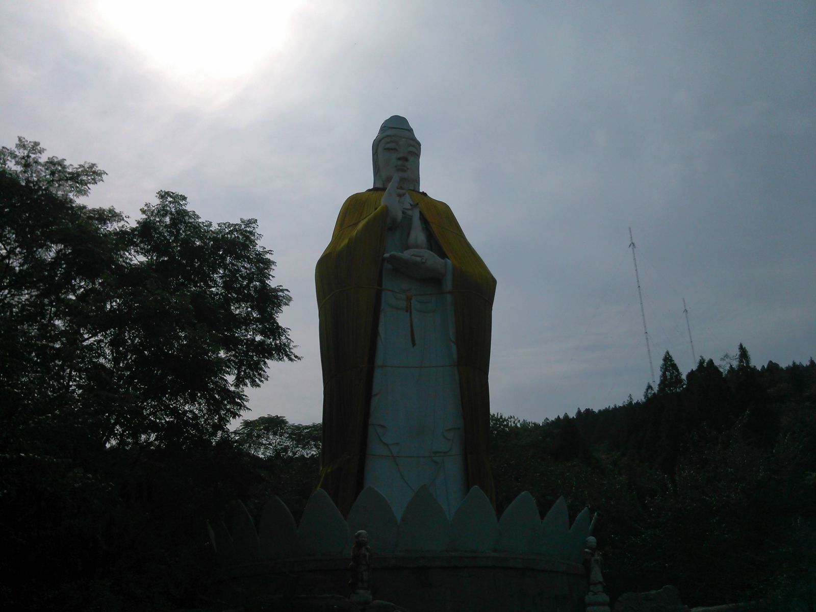 千佛山(四川省绵阳市千佛山) 千佛山(四川省绵阳市千佛山)