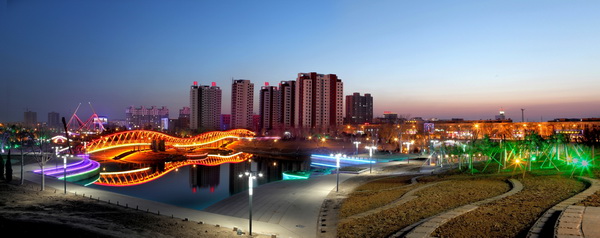 泺清河夜景 泺清河夜景