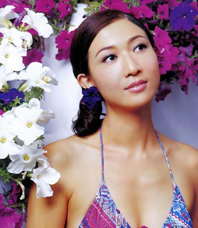 Elaine(香港艺人吴绮莉)