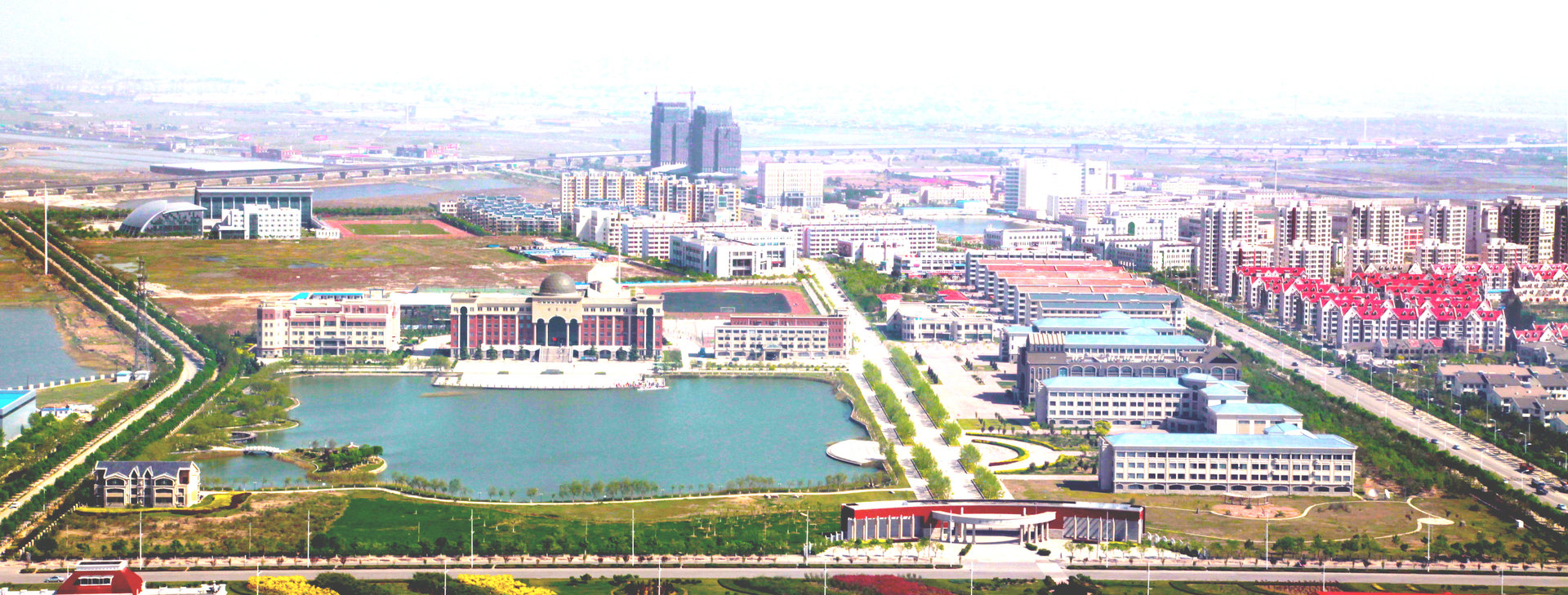 南开大学滨海学院 南开大学滨海学院