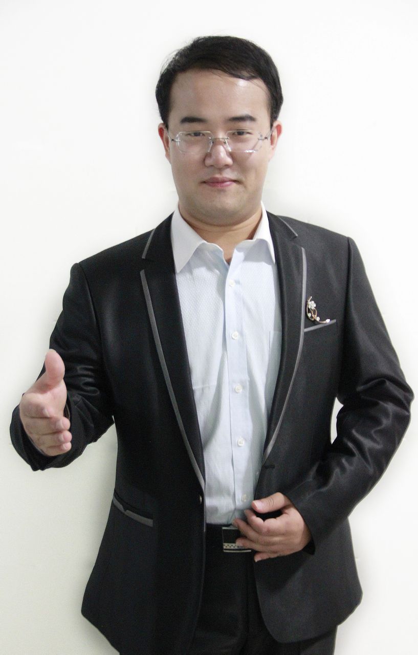 刘泓辰