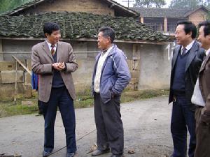 三河口镇
