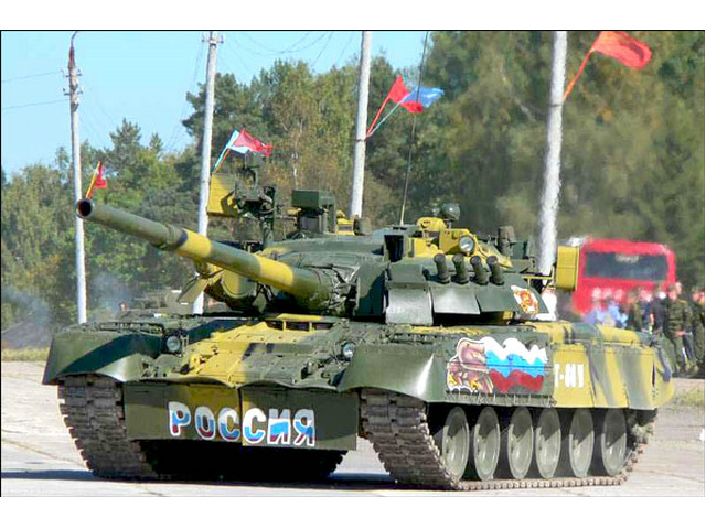 T-80U主战坦克
