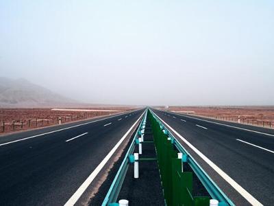 阿喀高速公路 阿喀高速公路
