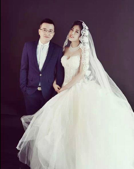 曹臻与陆平结婚照 曹臻与陆平结婚照