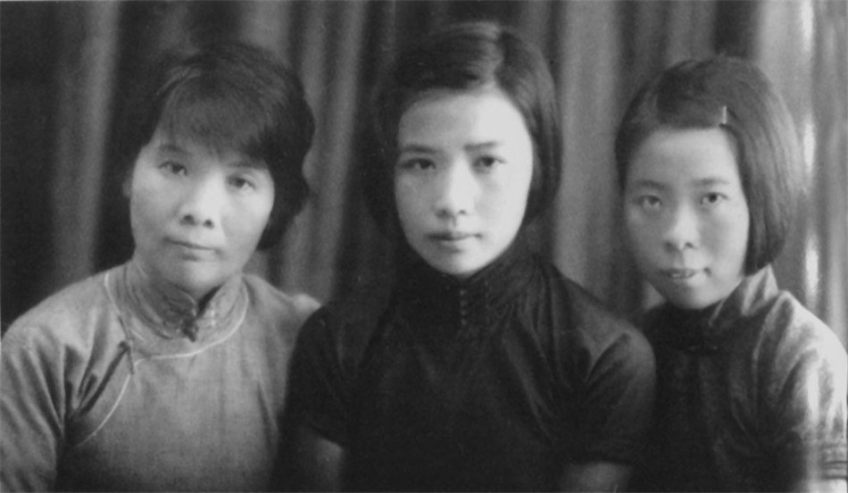 孙维世 孙维世