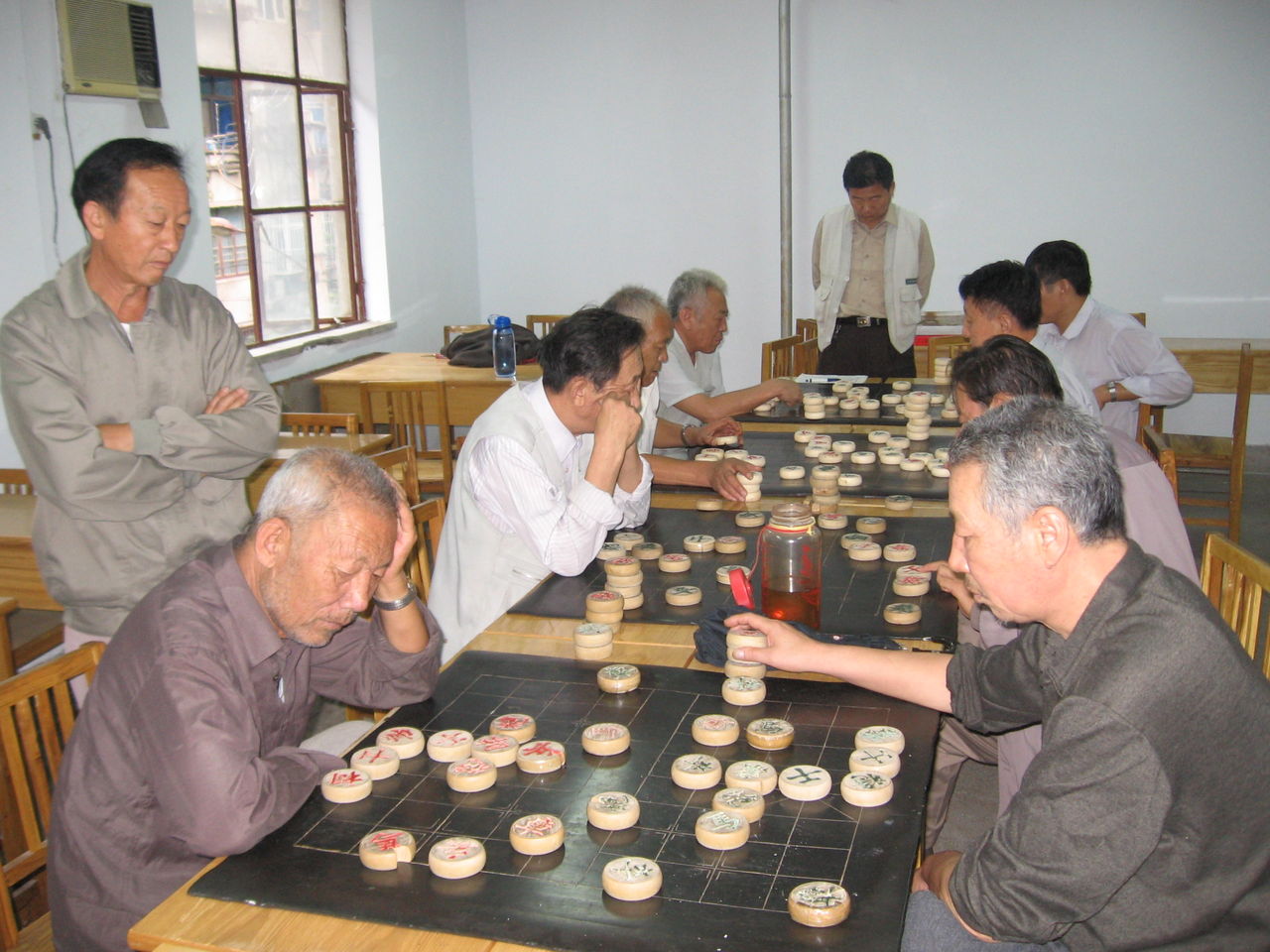 离退人员在娱乐 离退人员在娱乐