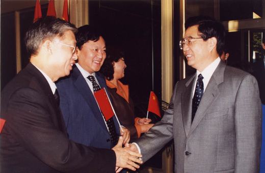徐松华 徐松华