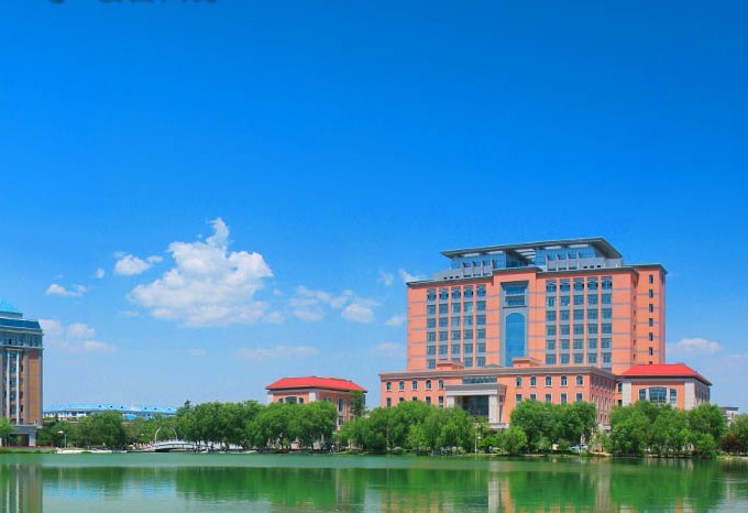 渤海大学信息科学与技术学院