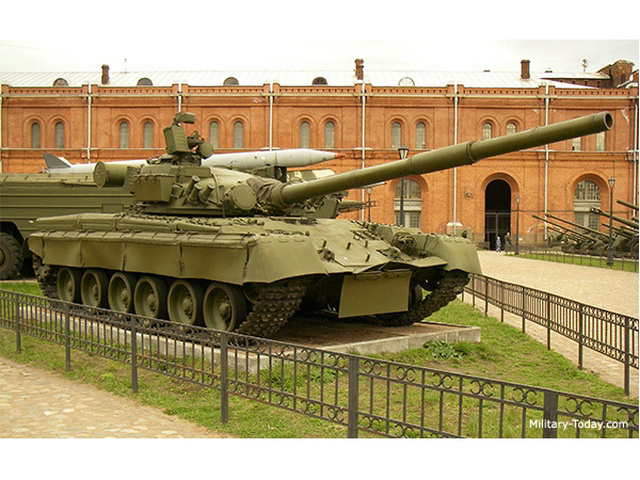 T-80主战坦克