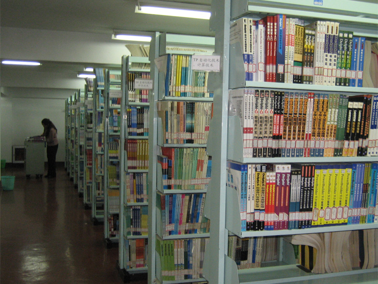 南通大学图书馆